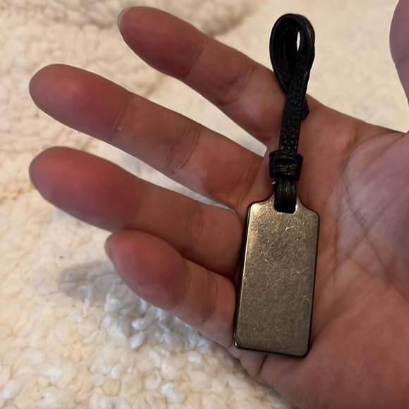 Coach hang tag with leather strap EUC - Picture 2 of 3